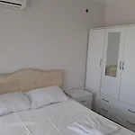 Ξενοδοχείο με διαμερίσματα Antiocha 3*
