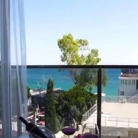 Antiocha Aparthotel
