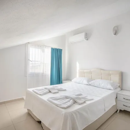 Antiocha Aparthotel *