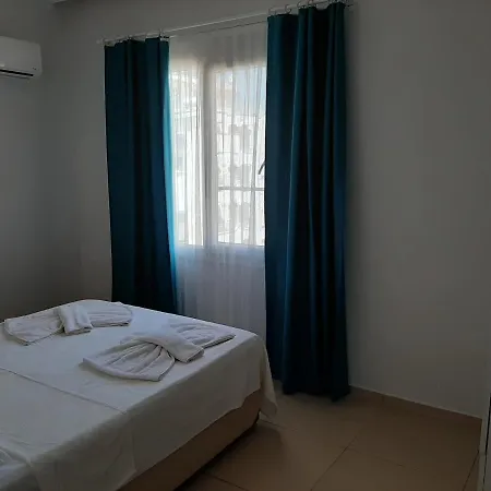 Antiocha Aparthotel *